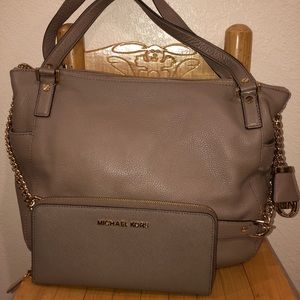 Michael Kors Purse with wallet in dust bag